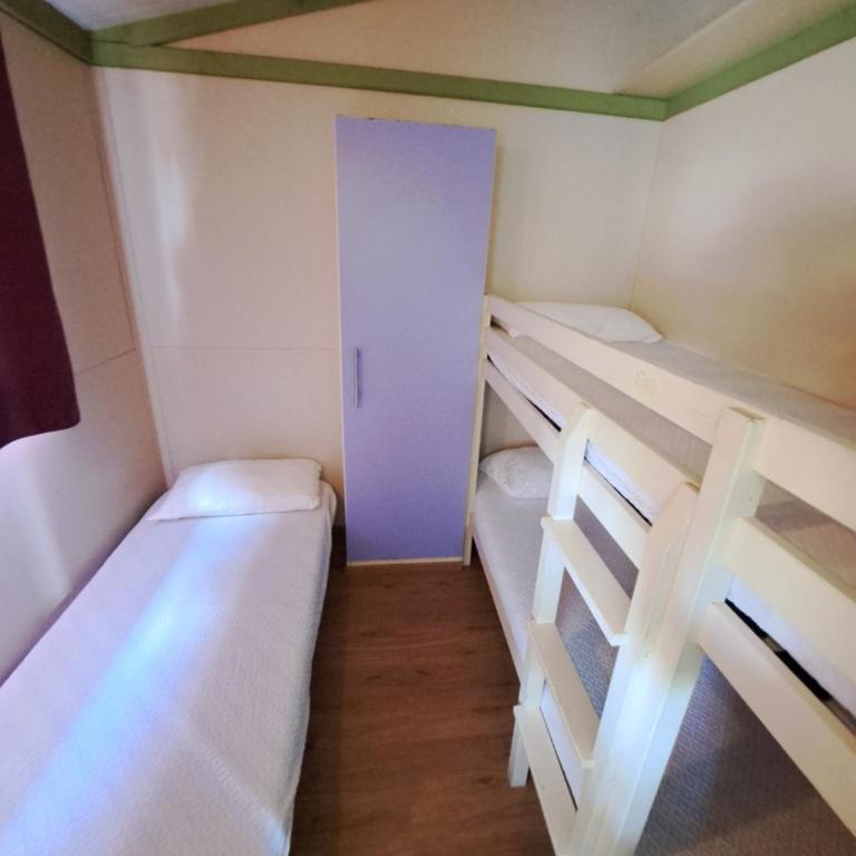 Camping Dal Pino - Bungalow con 2 Camere da Letto - 4