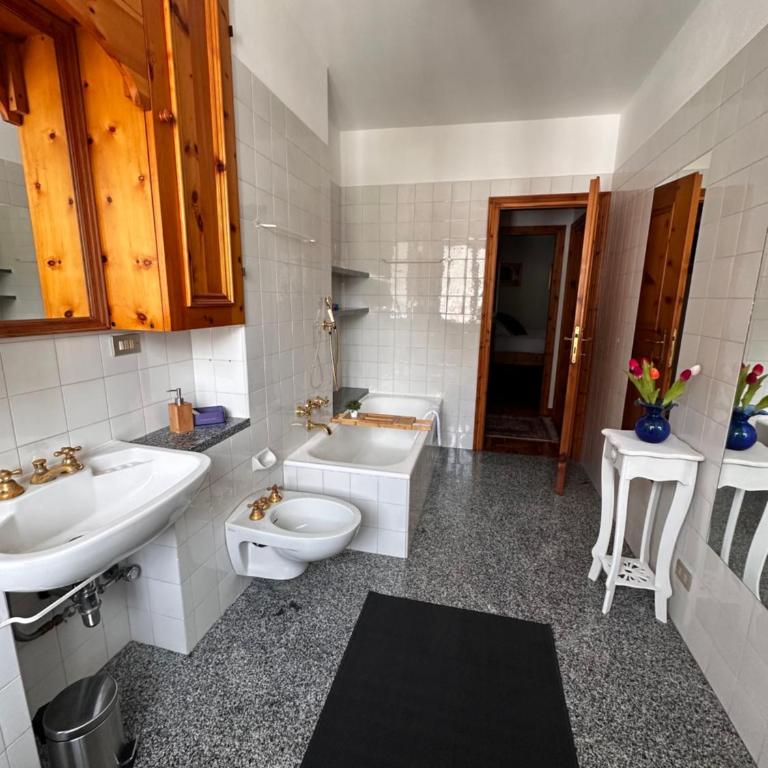 Ampio Appartamento con vista “Casa Magro” - Apartamento de 3 dormitorios - 12