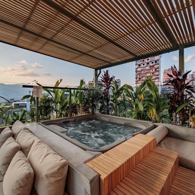 Primavera Building - Apartamento con vistas a las montañas - 2