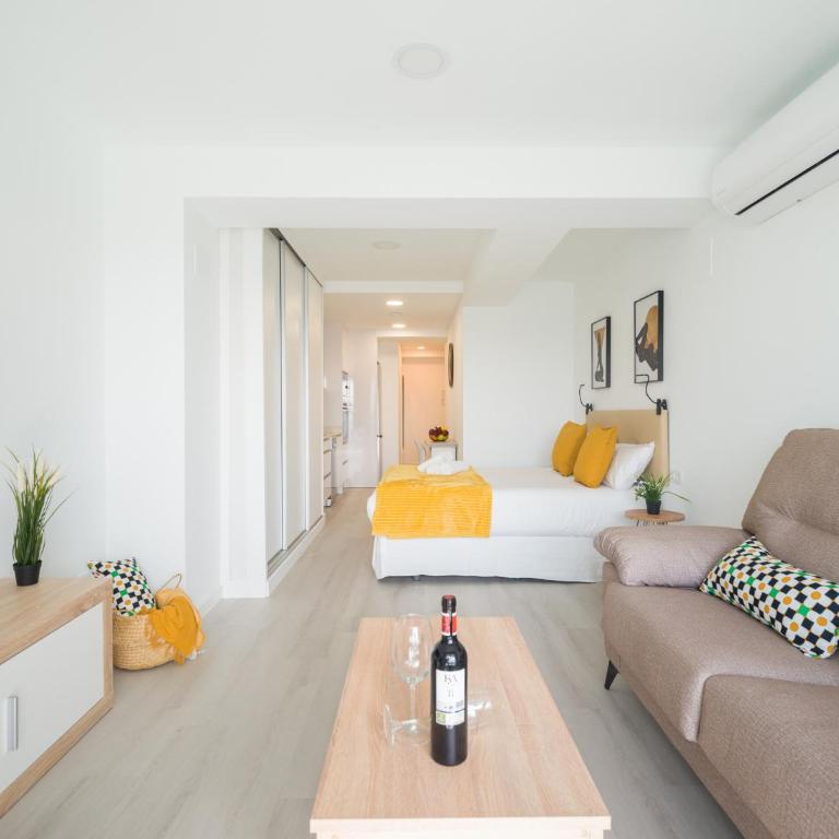 Castle Barbican By CanariasGetaway - Studio with Balcony - 7