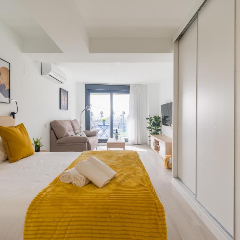 Castle Barbican By CanariasGetaway - Studio with Balcony - 8
