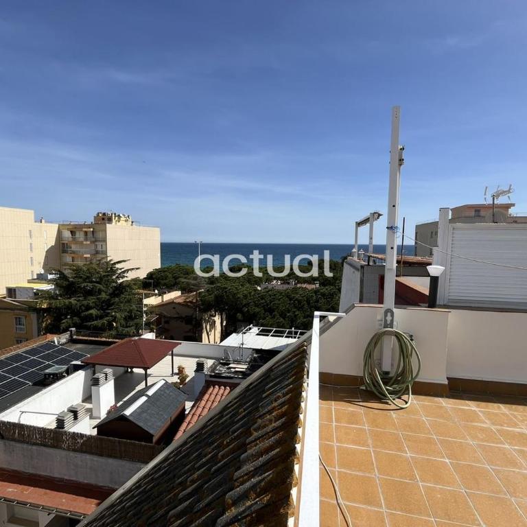 Atico C/ Iglesia - Apartamento de 2 dormitorios - 2