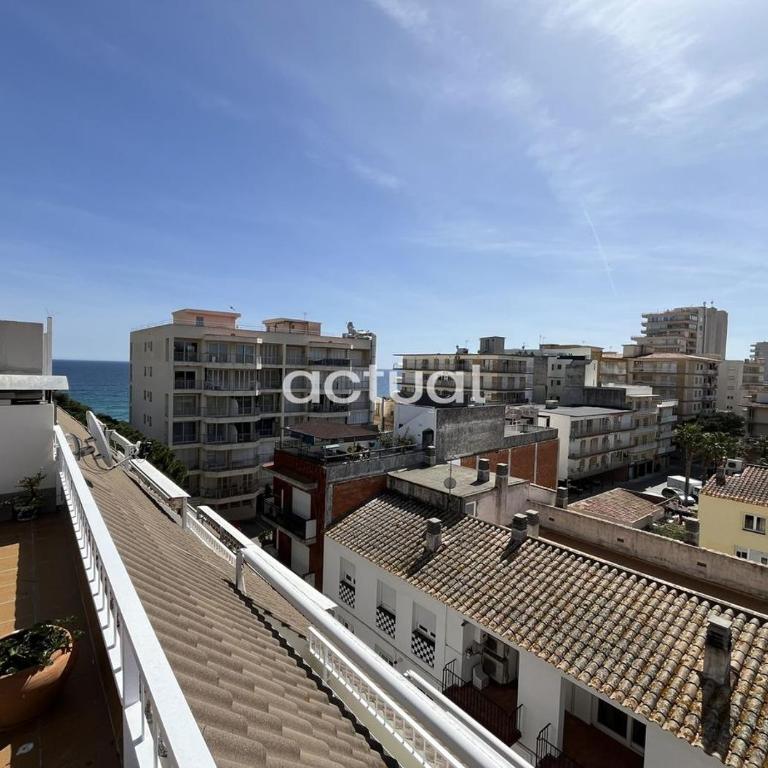 Atico C/ Iglesia - Apartamento de 2 dormitorios - 36