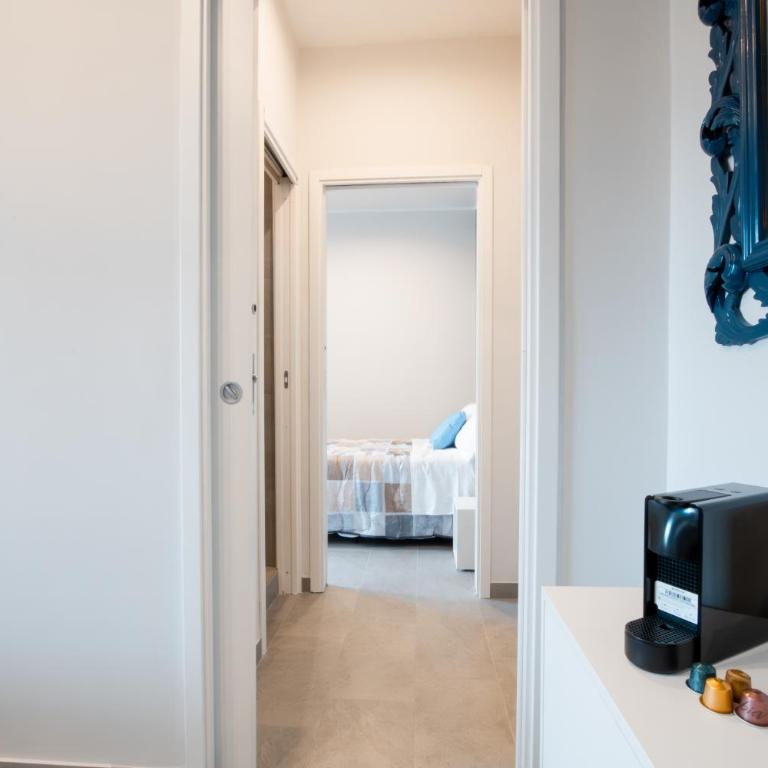 La Meridiana - Camera Familiare con Bagno Privato - 6