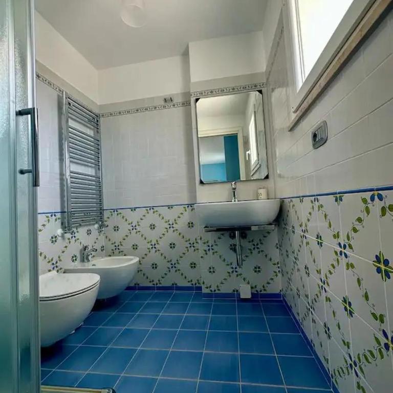 SIGIS HOUSE - Independent Apartment Sea View - Appartamento con 3 Camere da Letto - 17