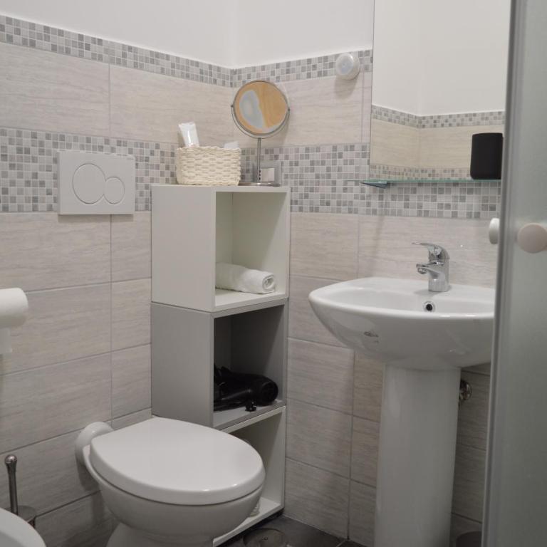 B&B SERENITY2024 - Camera Matrimoniale con Bagno Privato - 2