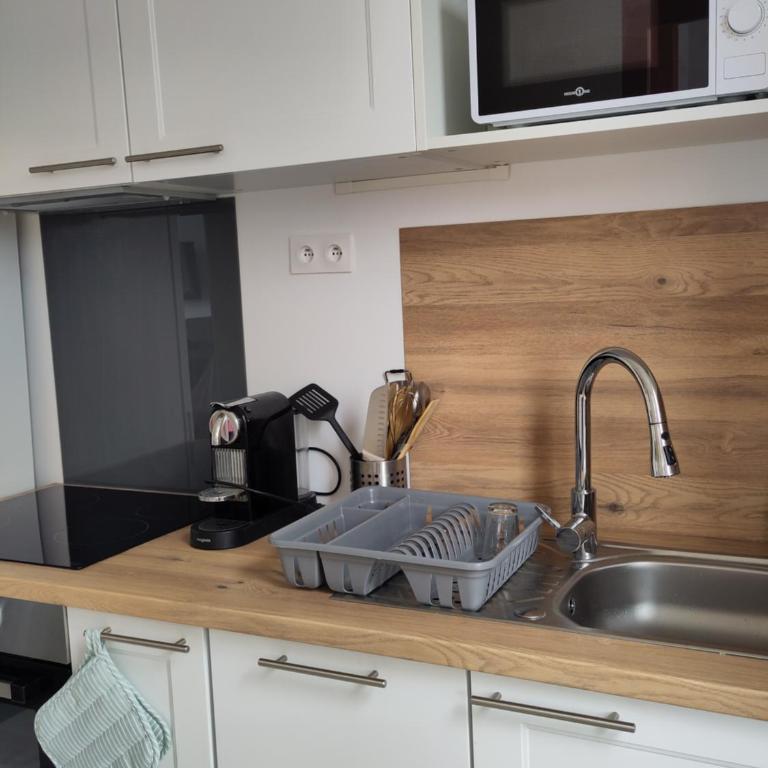 Appartement lumineux et spacieux 70m2 proche de tout - 3 chambres - Apartment mit 3 Schlafzimmern - 5