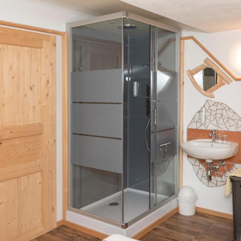 Apartments Rosenhof - Apartment mit 1 Schlafzimmer - 12