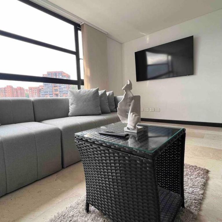 602, Modern apartment in heart of El Poblado + View! - Apartment - 5