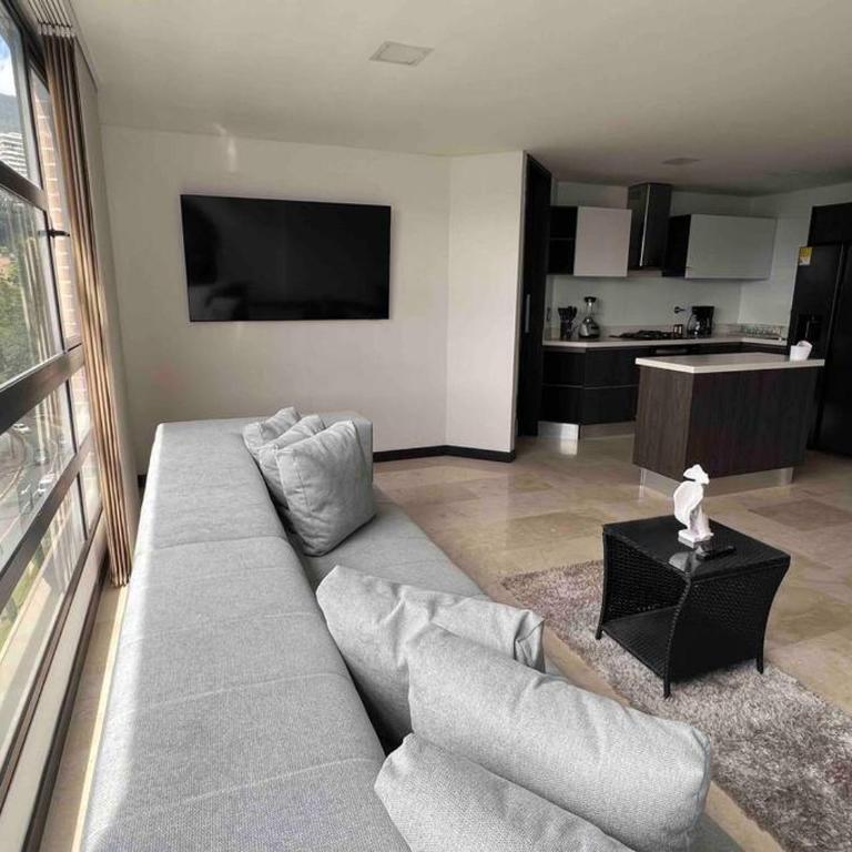 602, Modern apartment in heart of El Poblado + View! - Apartment - 25
