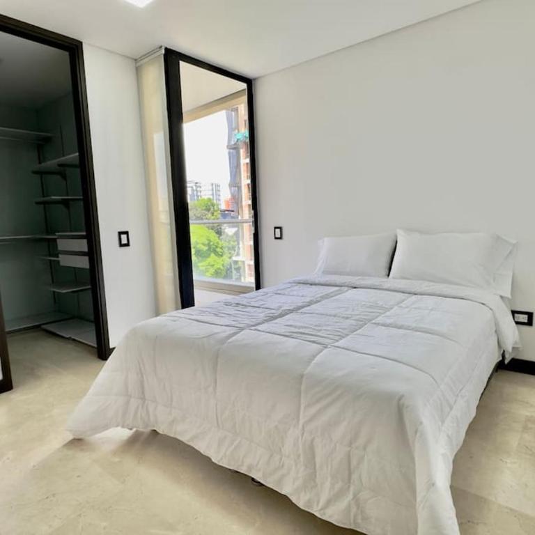602, Modern apartment in heart of El Poblado + View! - Apartment - 26