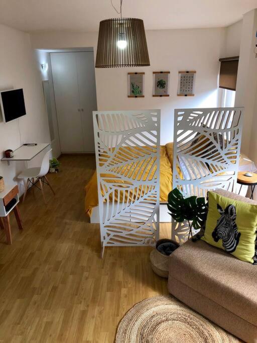 Estudio amoblado con cochera - Apartamento de 1 dormitorio - 5