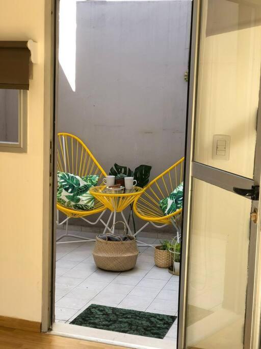 Estudio amoblado con cochera - Apartamento de 1 dormitorio - 12