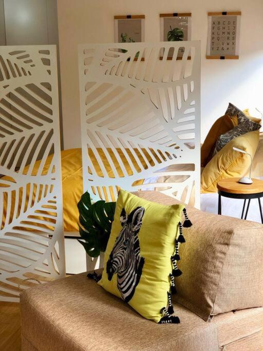 Estudio amoblado con cochera - Apartamento de 1 dormitorio - 15