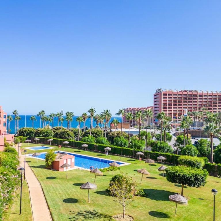 magnífico piso frente al mar - Three-Bedroom Apartment - 1