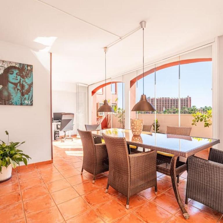 magnífico piso frente al mar - Three-Bedroom Apartment - 3