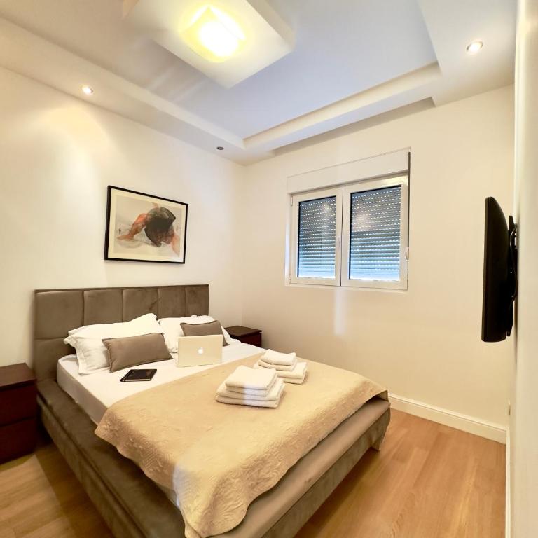 Lux Superior Apartment 120m2 in heart of Budva - Deluxe Apartment - 29