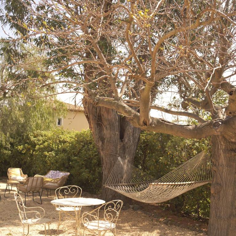 Grand Mas provençal, mer à 200m, parking privé fermé, piscine chauffée - Villa - 7