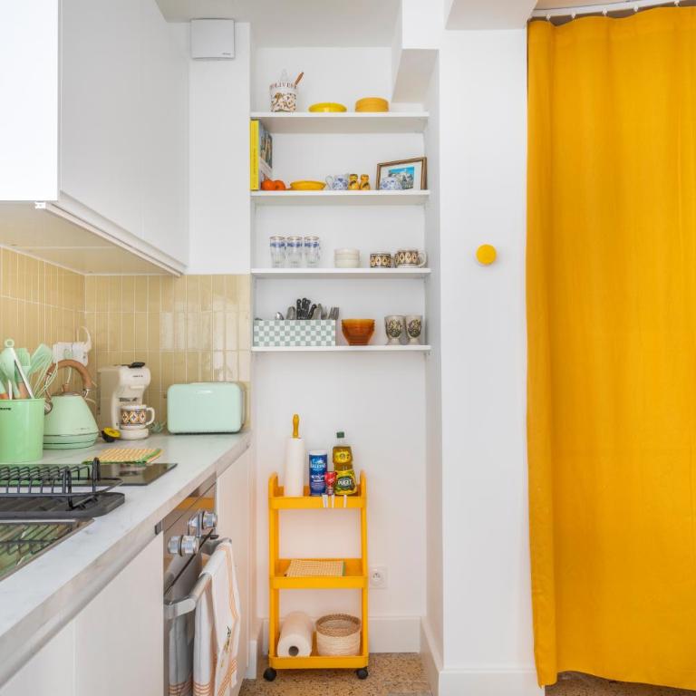 Petit jaune, T2 centre ville Marseille avec balcon - Appartement avec Balcon - 14