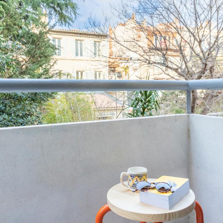 Petit jaune, T2 centre ville Marseille avec balcon - Appartement avec Balcon - 5