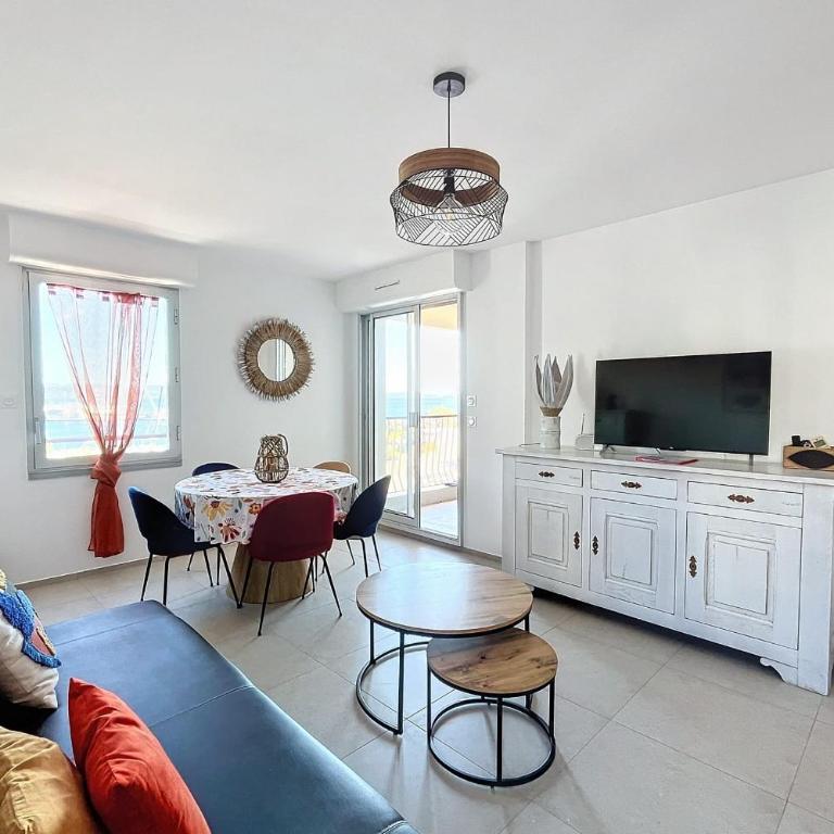 Pretty cocoon with harbour view - Apartment - 1