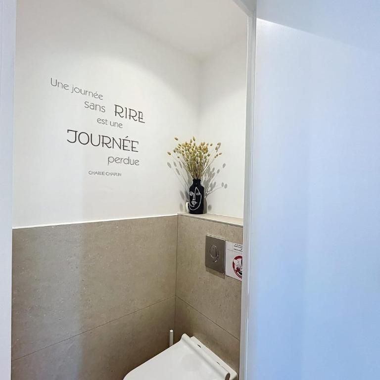 Pretty cocoon with harbour view - Apartment - 11
