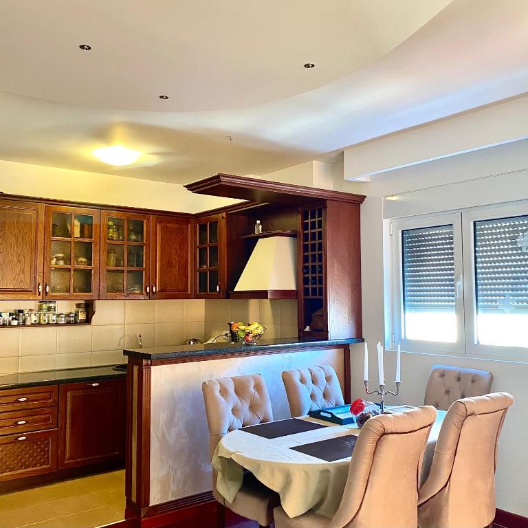 Lux Superior Apartment 120m2 in heart of Budva - Deluxe Apartment - 10