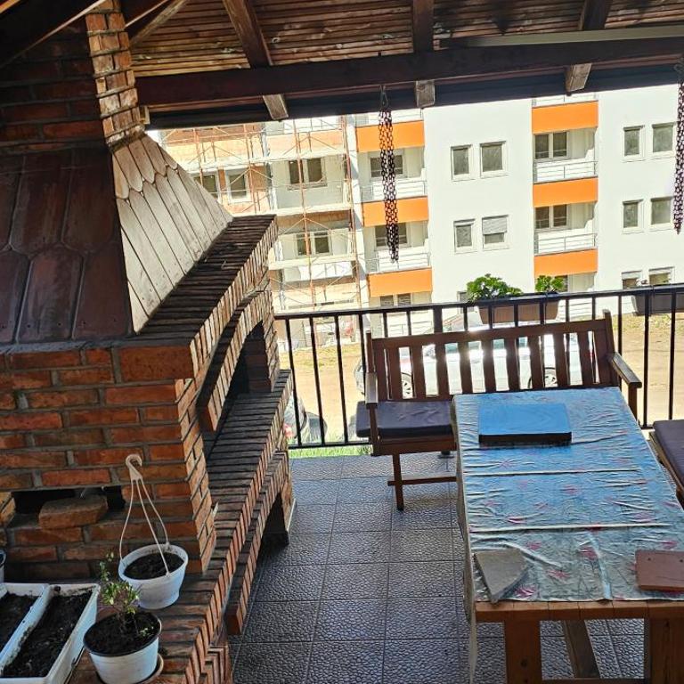 Sobe Amar - Dvokrevetna Soba sa Zasebnim Krevetima i Terasom - 3