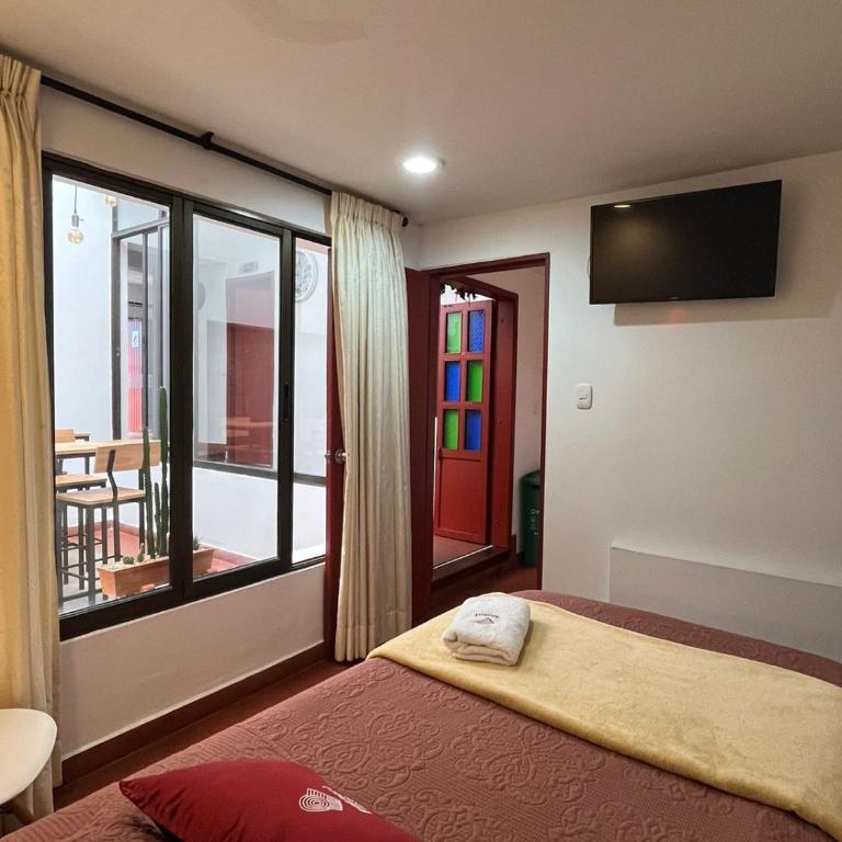 Hostal Amanari - Habitación Individual con baño privado - 5