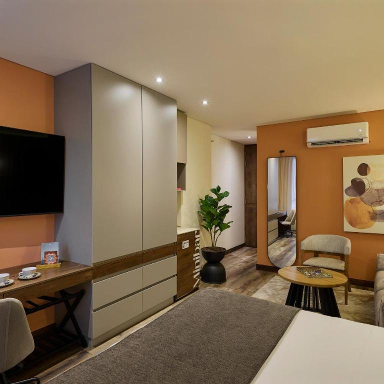 Blues Suites Medellín - Suite Superior - 3
