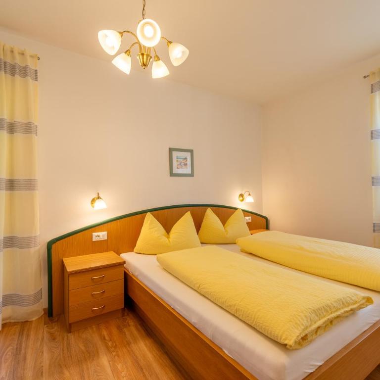 Ferienhof Franzelin - Apartamento con vistas al jardín - 11