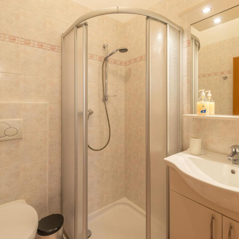 Ferienhof Franzelin - Apartamento con terraza - 22