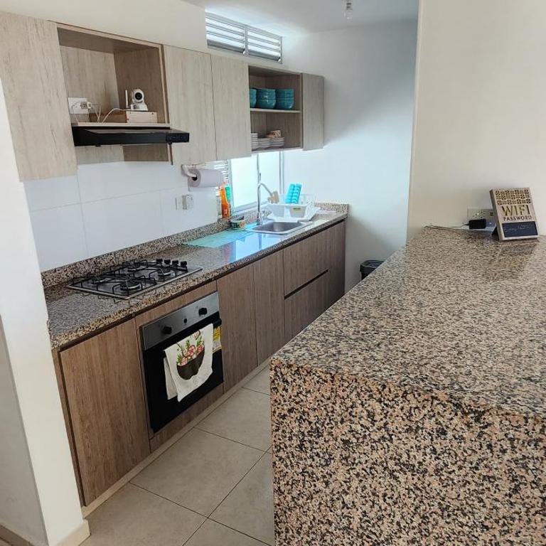 Espectacular apartamento piso 14 al norte de Barranquilla - Habitación Triple Estándar - 3