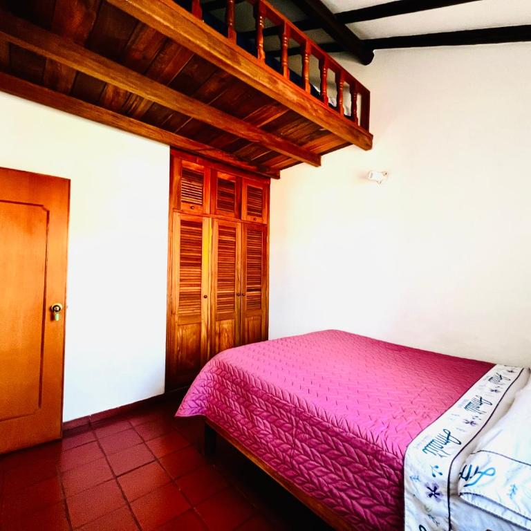 Amalú - Habitación Familiar con vistas al jardín - 6