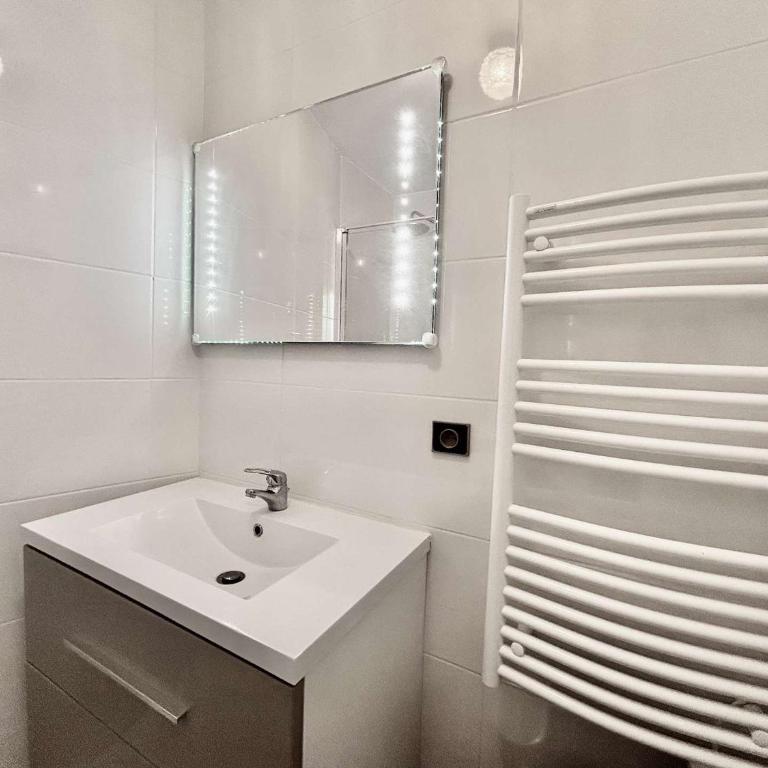 Sainte Maxime T2 rénové, 4 pers, plage à 30m - FR-1-226-543 - Apartment - 14