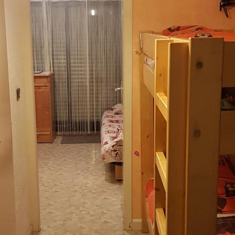 Charmant 2 pièces avec terrasse, proche commodités et navettes, 4 pers, WiFi, parking, Châtel - FR-1-676-187 - Apartment - 12