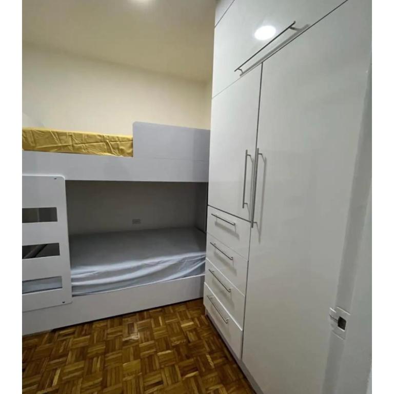 Renewed apt in Altamira, the heart of Caracas - Apartment - 9