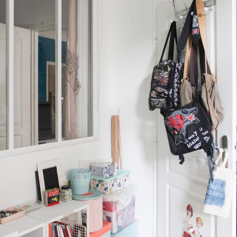 Spacious family nest facing Square des Épinette - Appartement - 25