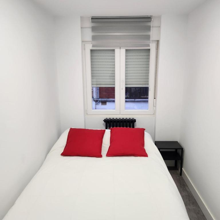 Piso centrico, Cerca de los hospitales y centro. - Apartamento de 3 dormitorios - 7