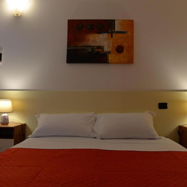 Villa in Casalini with Pool & Olive Garden - Six-Bedroom Holiday Home - 19