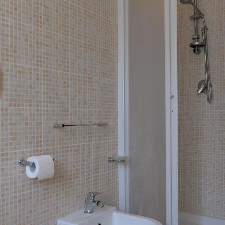 Villa in Casalini with Pool & Olive Garden - Six-Bedroom Holiday Home - 50