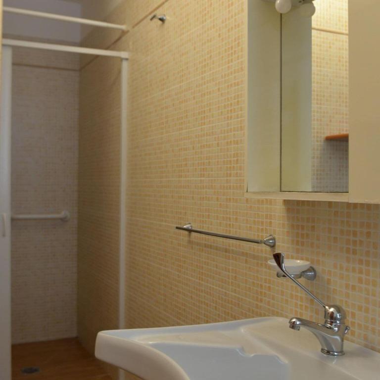 Villa in Casalini with Pool & Olive Garden - Six-Bedroom Holiday Home - 37