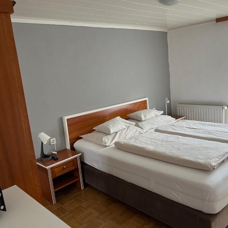 Hotel Altneudörflerhof - Familienzimmer mit Balkon - 3