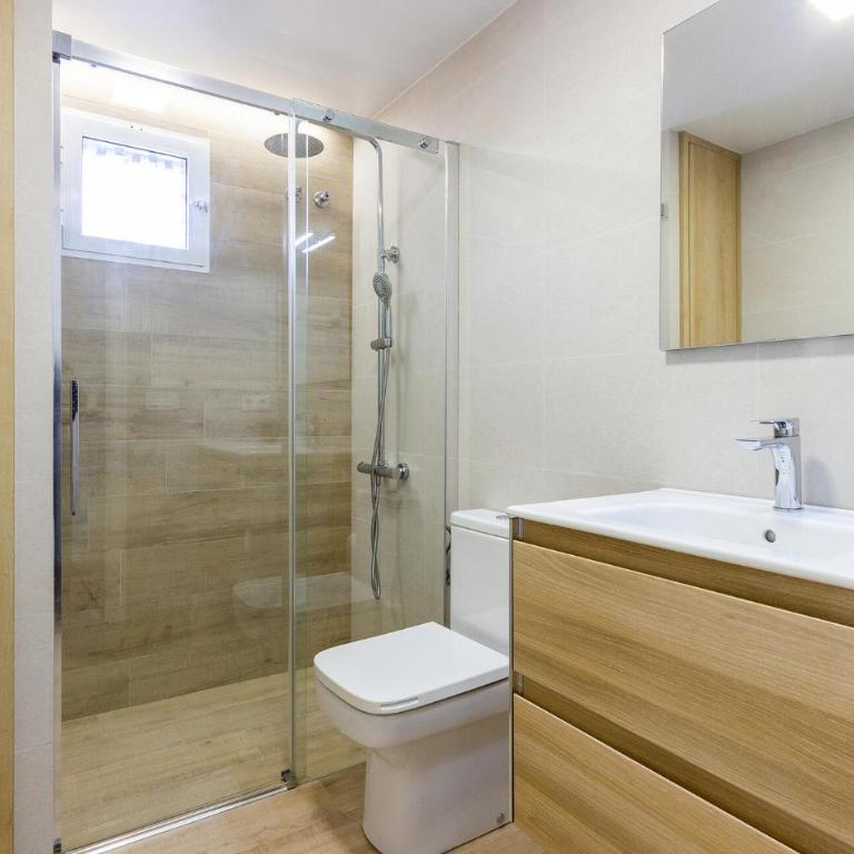 Nice Apartment In Santa Pola With Wifi - Apartamento de 3 dormitorios - 22