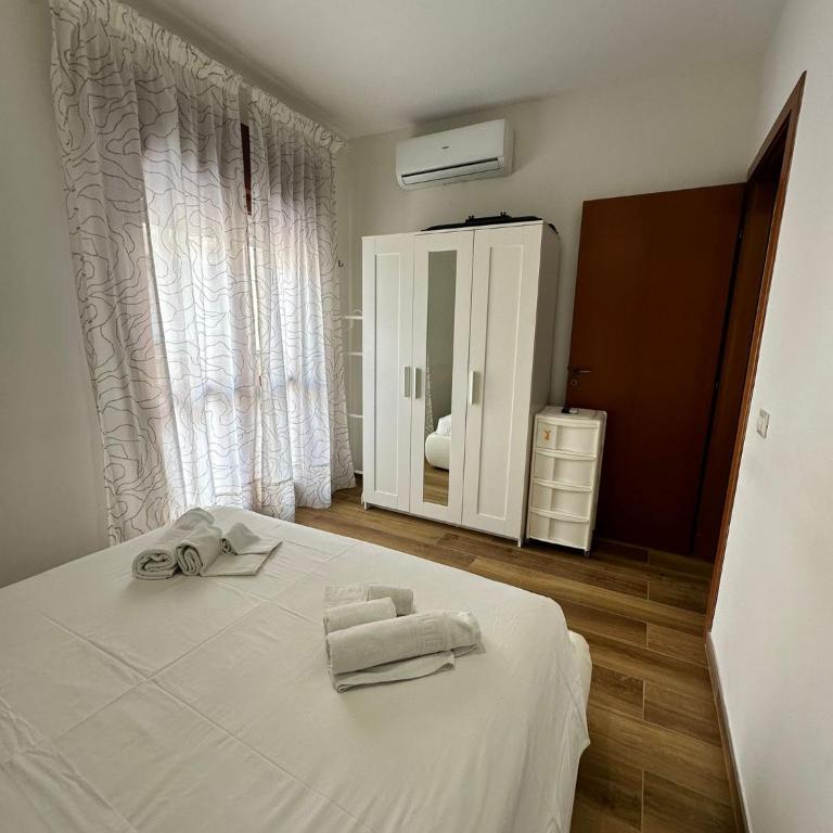 Casa di Azzurra - One-Bedroom Apartment - 10