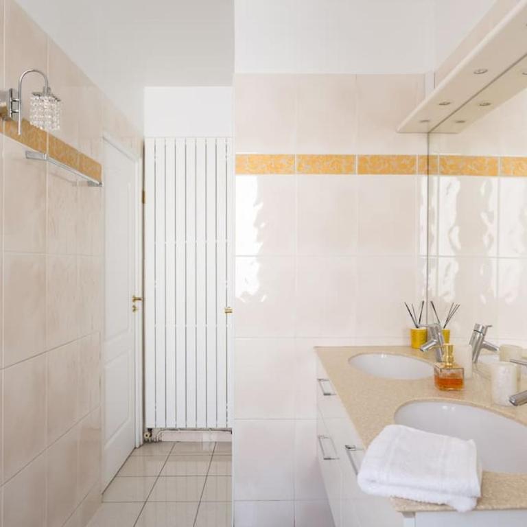 Elégant 4-room apartment near Arc de Triomphe and Palais des Congrès - Appartement 2 Chambres - 31