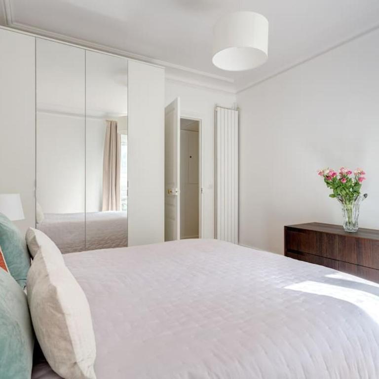 Elégant 4-room apartment near Arc de Triomphe and Palais des Congrès - Appartement 2 Chambres - 24