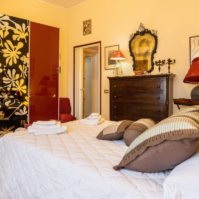 Hola Cathedral House - Appartamento Superior con 1 Camera da Letto e Balcone - 9