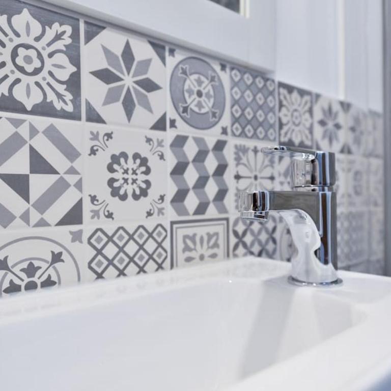 LE PETIT BATEAU - NEW cosy/charming studio/mezzanine for 3 - AC/WIFI - One-Bedroom Apartment - 3