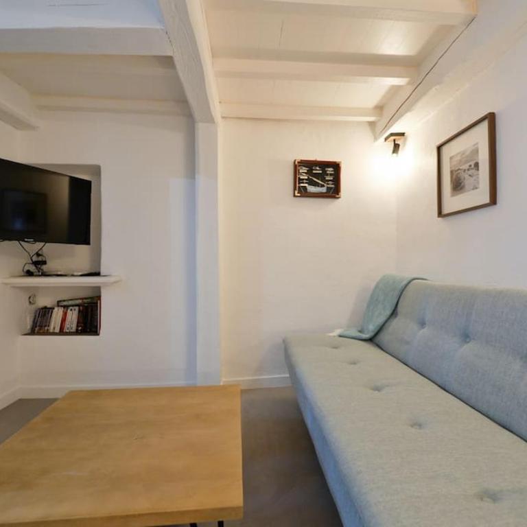 LE PETIT BATEAU - NEW cosy/charming studio/mezzanine for 3 - AC/WIFI - One-Bedroom Apartment - 8
